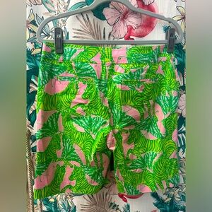 Vintage Lily Pulitzer White Label Shorts Pink and Green Size 8.